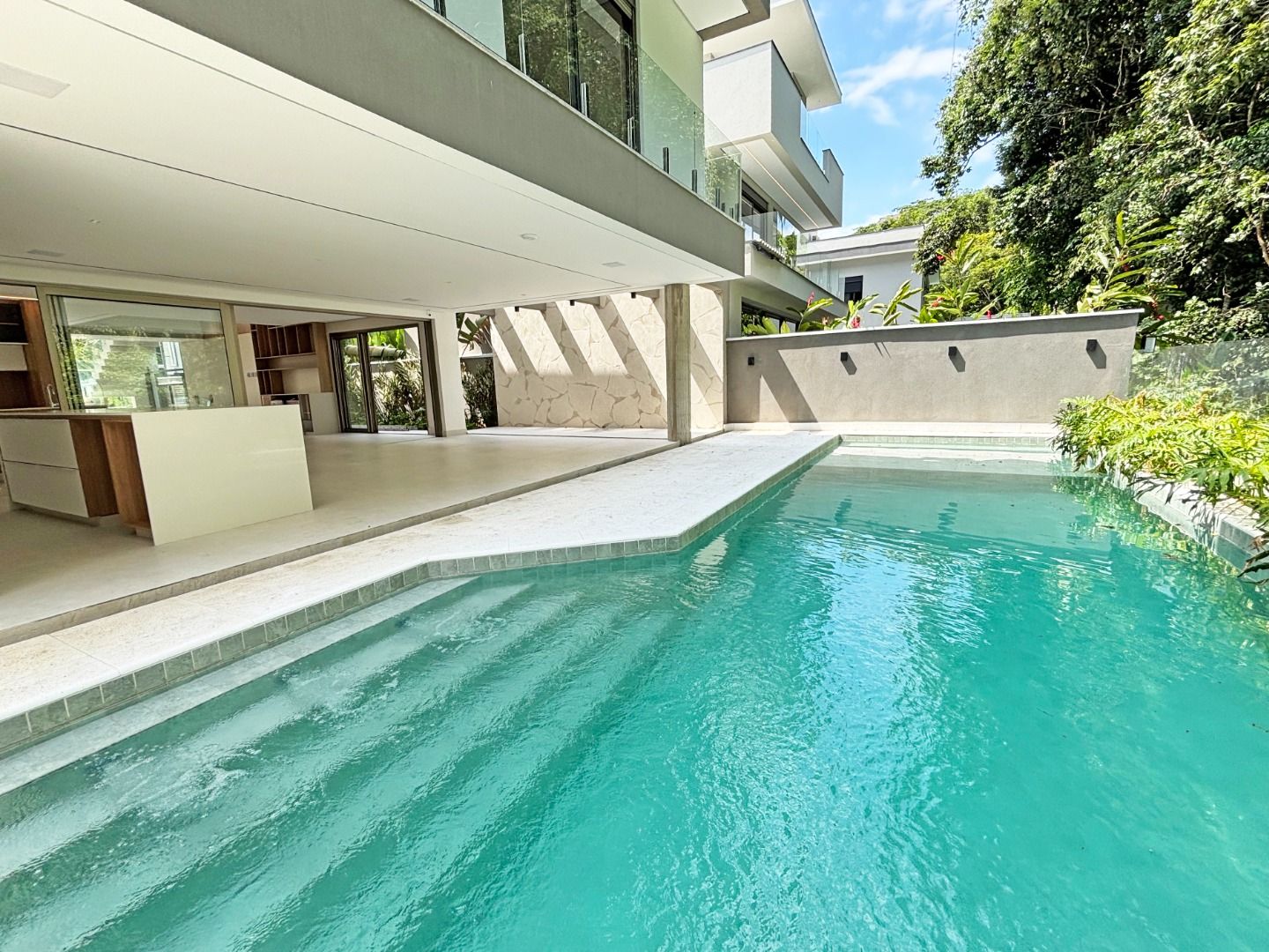 Imagem Casa com 6 Quartos à Venda, 475 m² em Riviera - Bertioga Imagem Casa com 6 Quartos à Venda, 475 m² em Riviera - Bertioga