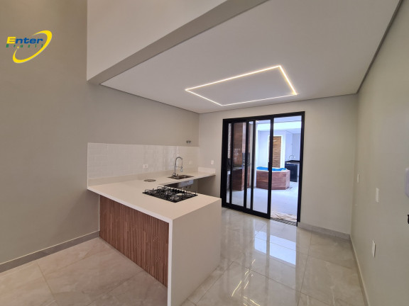Imagem Casa com 4 Quartos à Venda, 225 m² em Guará II - Brasília