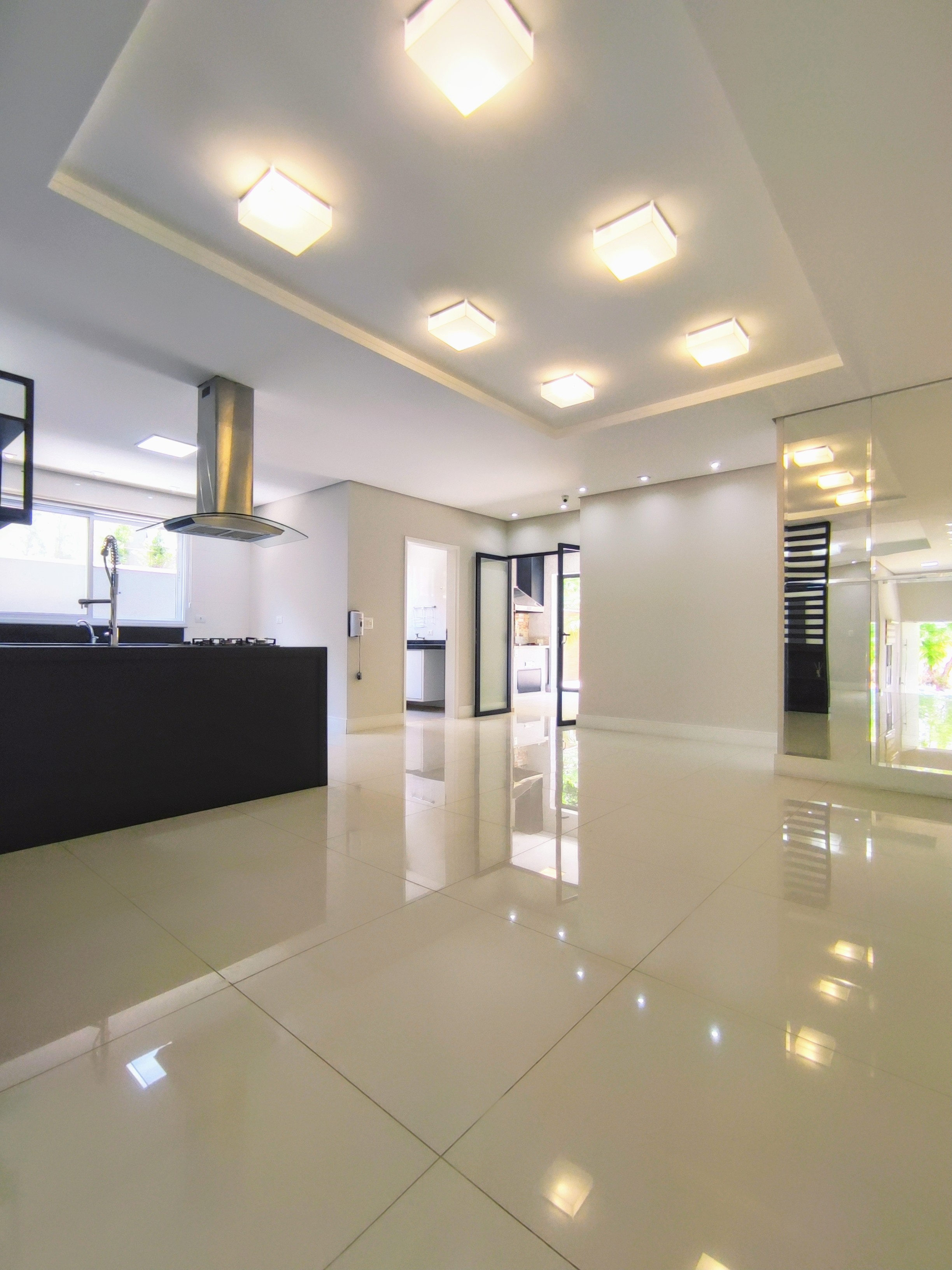 Imagem Casa de Condomínio com 4 Quartos à Venda ou Locação, 220 m²em Condomínio Reserva da Serra - Jundiaí