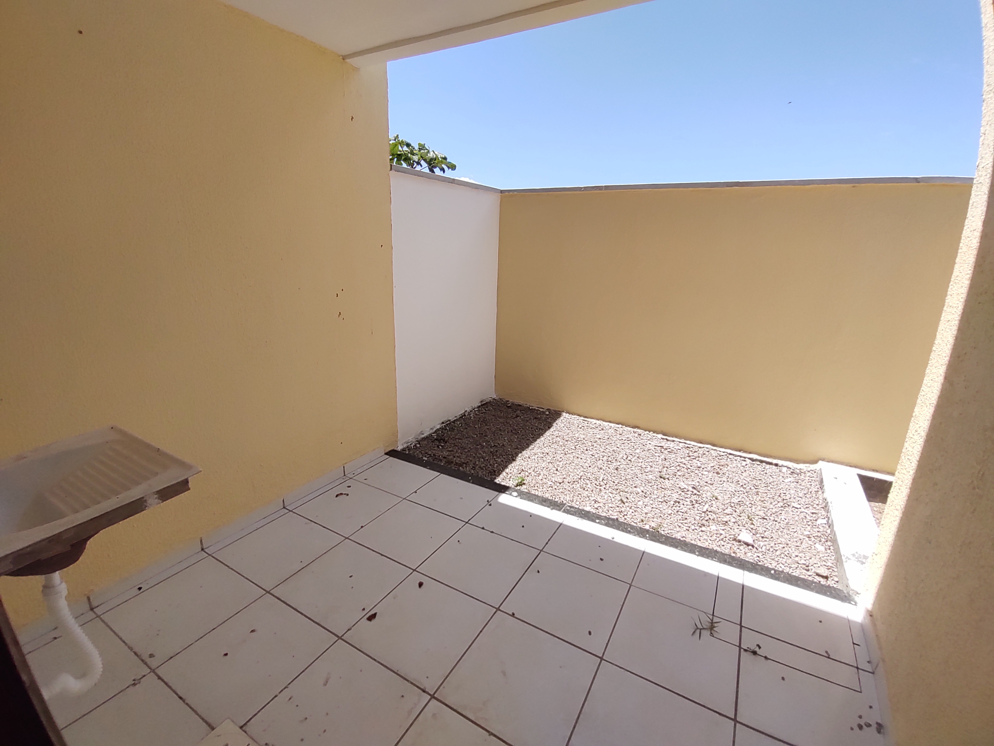 Imagem Casa com 2 Quartos à Venda, 75 m²em Pajuçara - Maracanaú Imagem Casa com 2 Quartos à Venda, 75 m²em Pajuçara - Maracanaú