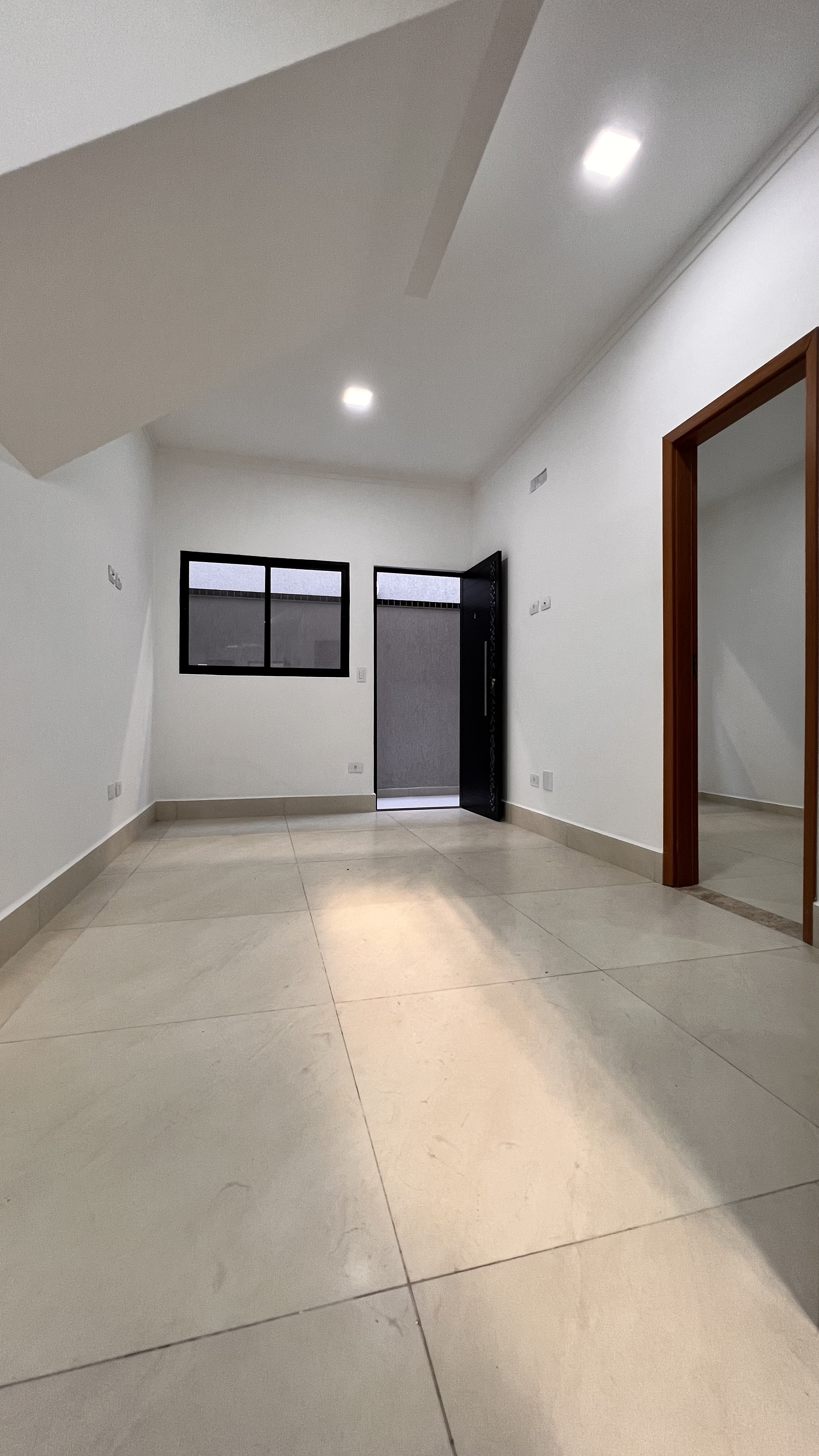 Imagem Casa de Condomínio com 2 Quartos à Venda ou Temporada, 48 m²em Maracanã - Praia Grande