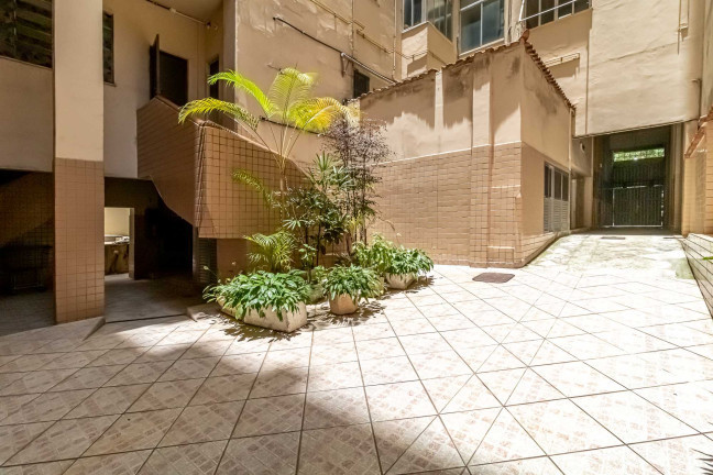 Imagem Apartamento com 3 Quartos à Venda,  em Copacabana - Rio de Janeiro