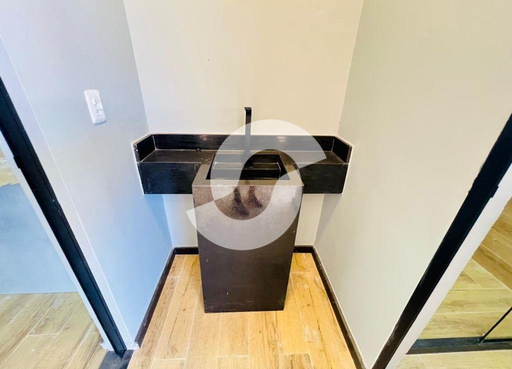 Imagem Casa com 4 Quartos à Venda, 245 m² em Camboinhas - Niterói Imagem Casa com 4 Quartos à Venda, 245 m² em Camboinhas - Niterói