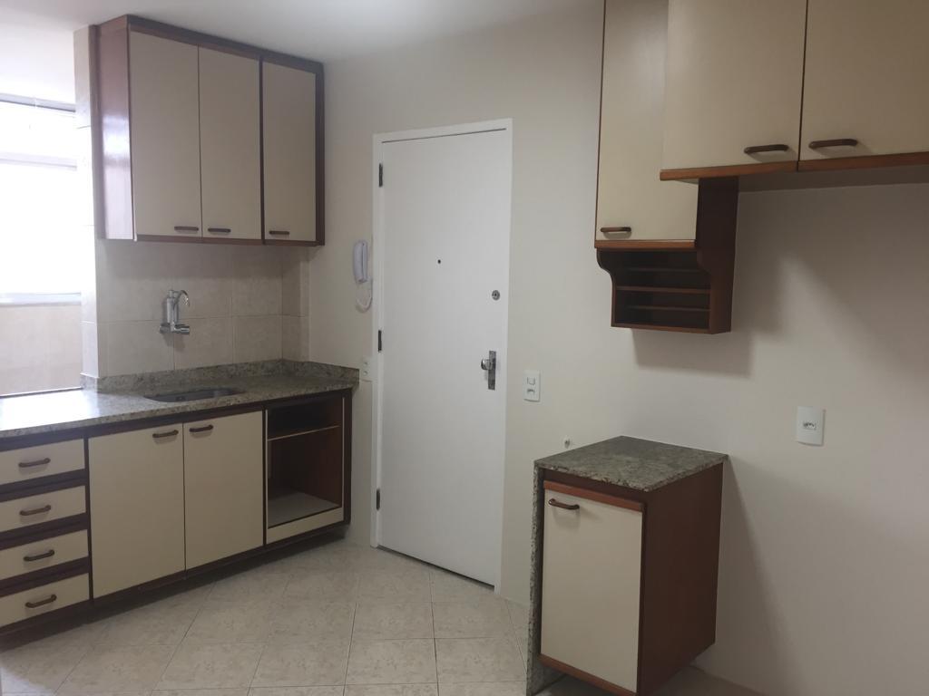 Imagem Apartamento com 3 Quartos à Venda, 142 m²em Icaraí - Niterói