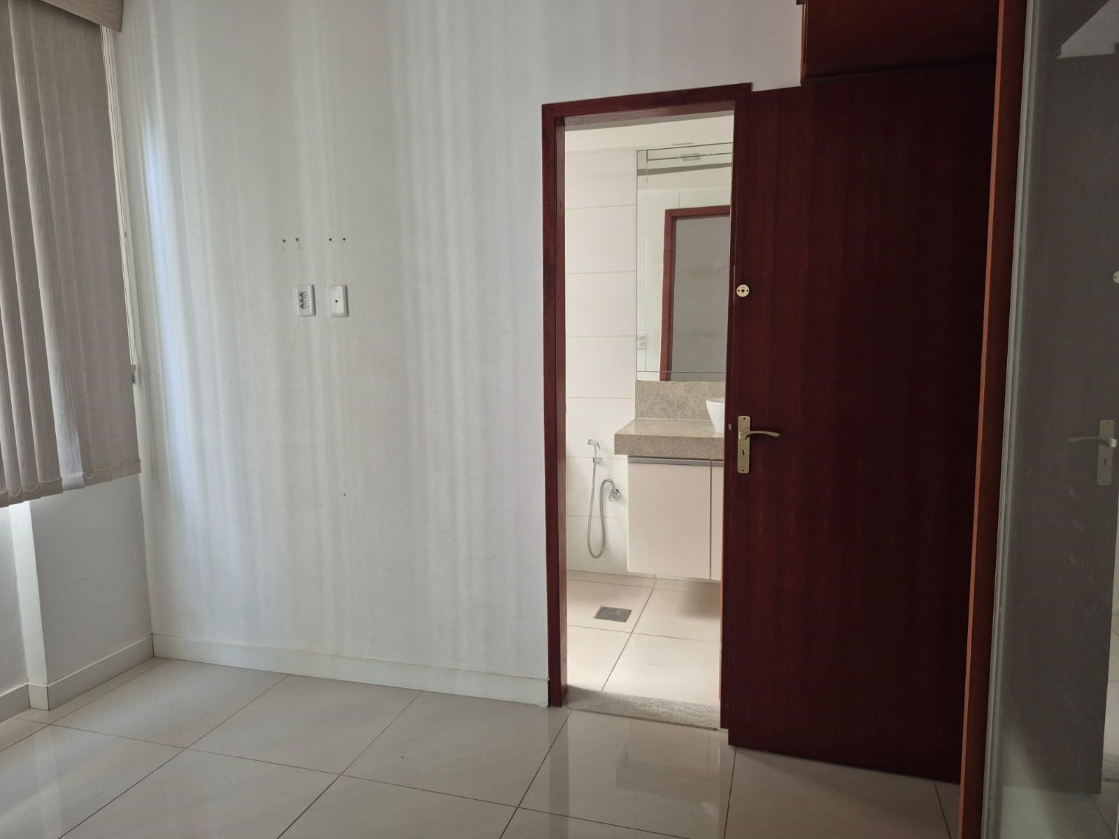Imagem Apartamento com 3 Quartos à Venda, 130 m² em Icaraí - Niterói Imagem Apartamento com 3 Quartos à Venda, 130 m² em Icaraí - Niterói