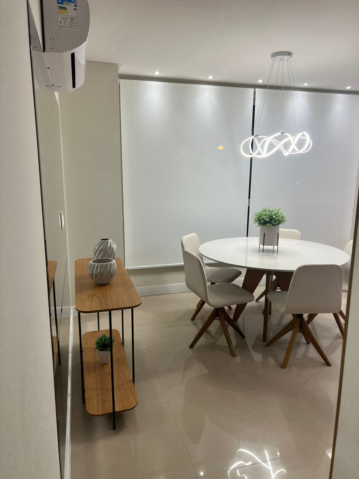 Imagem Apartamento com 2 Quartos à Venda, 71 m²em Centro - Tramandaí