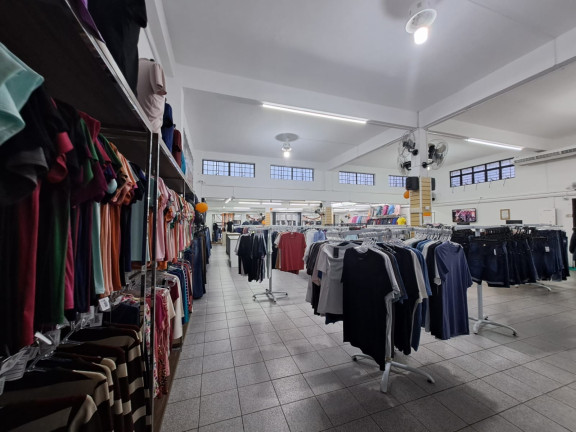 Imagem Loja à Venda, 400 m² em Bacacheri - Curitiba