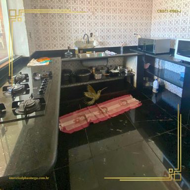 Imagem Casa com 5 Quartos à Venda, 330 m² em Jardim Dona Nicota de Barros - Botucatu