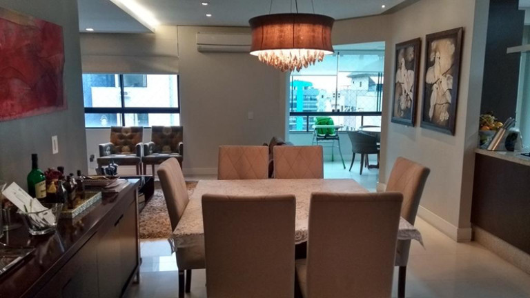 Imagem Apartamento com 3 Quartos à Venda, 126 m²em Centro - Criciúma Imagem Apartamento com 3 Quartos à Venda, 126 m²em Centro - Criciúma