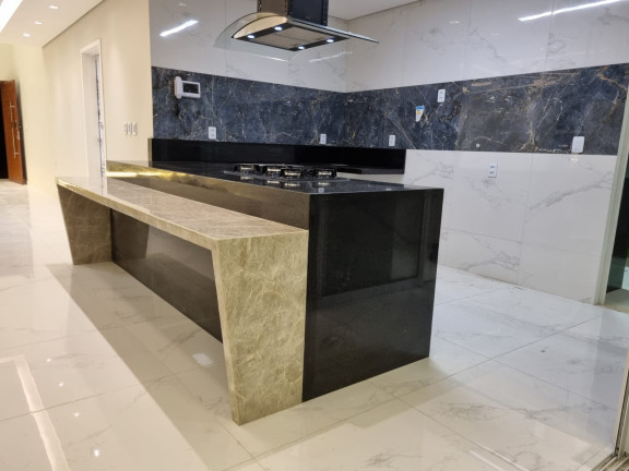 Imagem Casa com 4 Quartos à Venda, 250 m² em Coité - eusébio