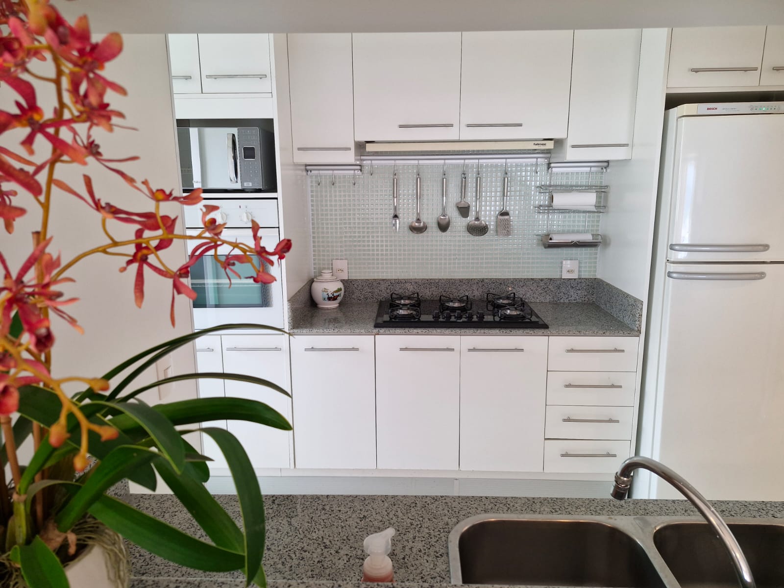 Imagem Apartamento com 2 Quartos para Alugar, 88 m² em Recreio dos Bandeirantes - Rio de Janeiro Imagem Apartamento com 2 Quartos para Alugar, 88 m² em Recreio dos Bandeirantes - Rio de Janeiro