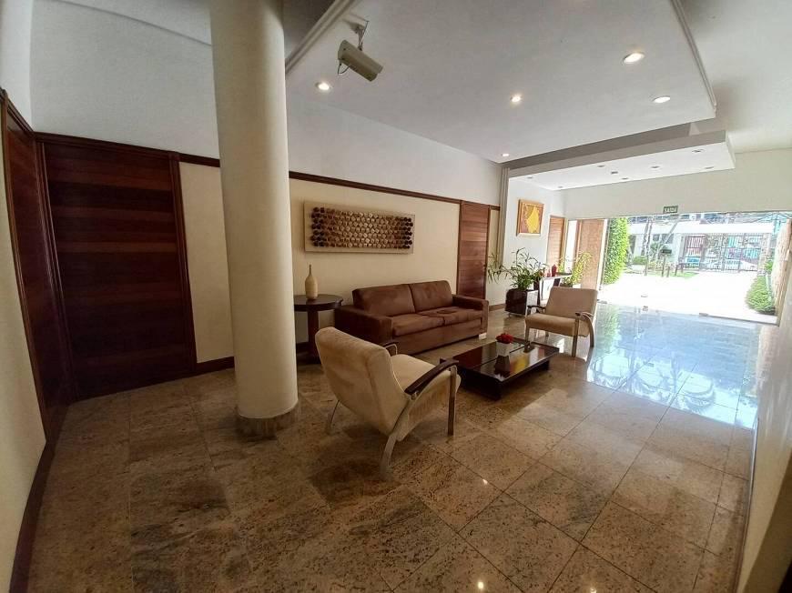 Imagem Apartamento com 4 Quartos à Venda, 159 m²em América - Joinville