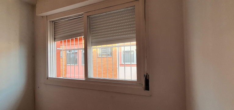 Imagem Apartamento com 1 Quarto à Venda, 61 m² em Teresópolis - Porto Alegre Imagem Apartamento com 1 Quarto à Venda, 61 m² em Teresópolis - Porto Alegre