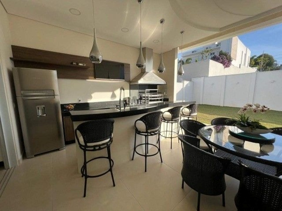 Imagem Casa de Condomínio com 3 Quartos à Venda, 260 m²em Medeiros - Jundiaí Imagem Casa de Condomínio com 3 Quartos à Venda, 260 m²em Medeiros - Jundiaí