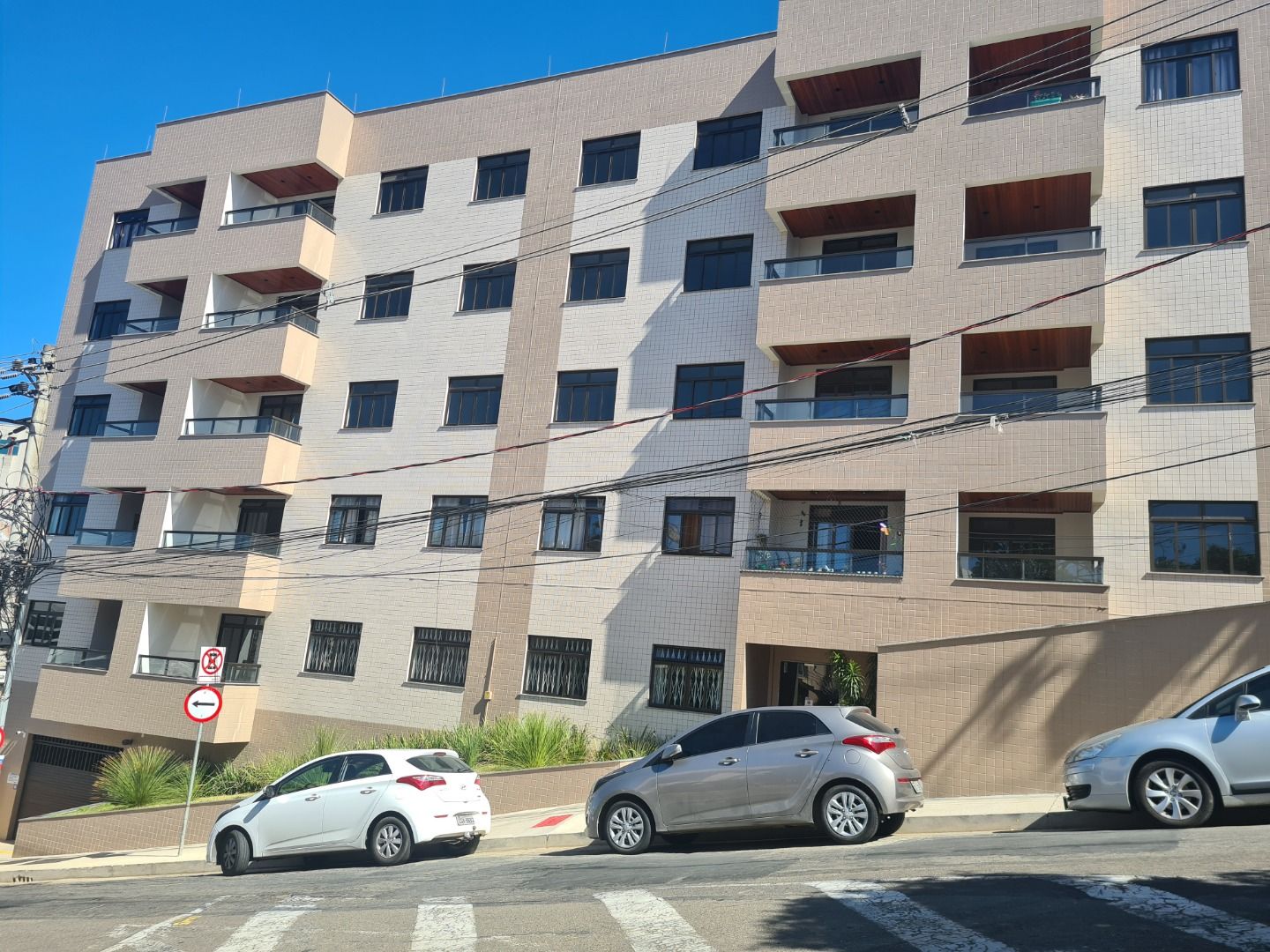 Imagem Apartamento com 2 Quartos à Venda, 60 m² em Santa Helena - Juiz de Fora Imagem Apartamento com 2 Quartos à Venda, 60 m² em Santa Helena - Juiz de Fora