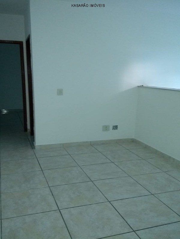 Imagem Casa com 1 Quarto para Alugar, 35 m²em Jardim Santo Elias - São Paulo