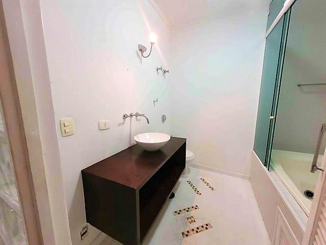 Imagem Sobrado com 3 Quartos à Venda, 200 m²em Conjunto Residencial Novo Pacaembu - São Paulo Imagem Sobrado com 3 Quartos à Venda, 200 m²em Conjunto Residencial Novo Pacaembu - São Paulo