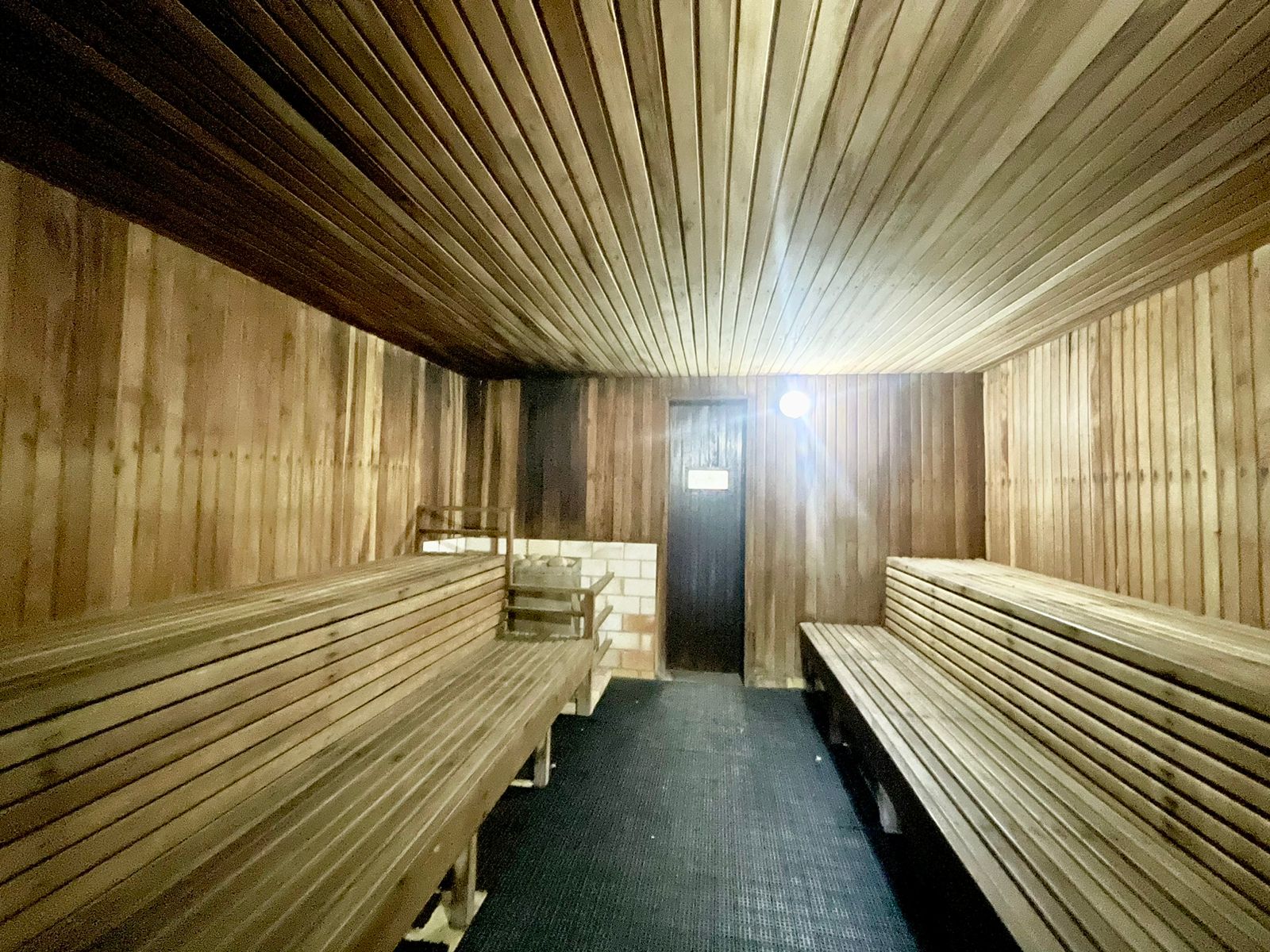 Imagem Casa de Condomínio com 4 Quartos à Venda ou Locação, 187 m² em Granja Guarani - Teresópolis