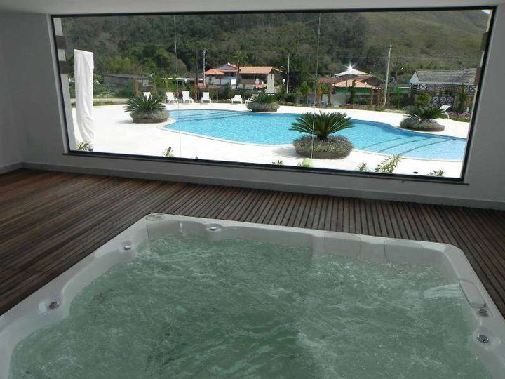 Imagem Casa com 3 Quartos à Venda, 350 m² em Várzea - Teresópolis