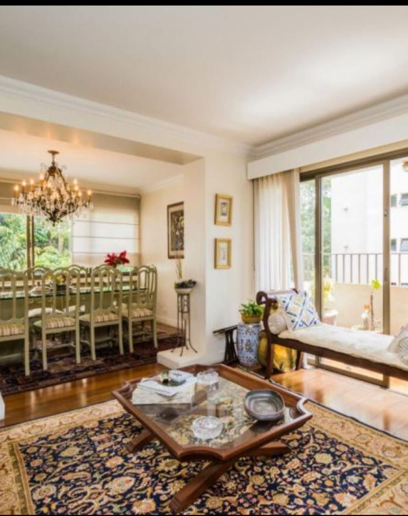 Imagem Apartamento com 4 Quartos à Venda, 285 m²em Vila Morumbi - São Paulo