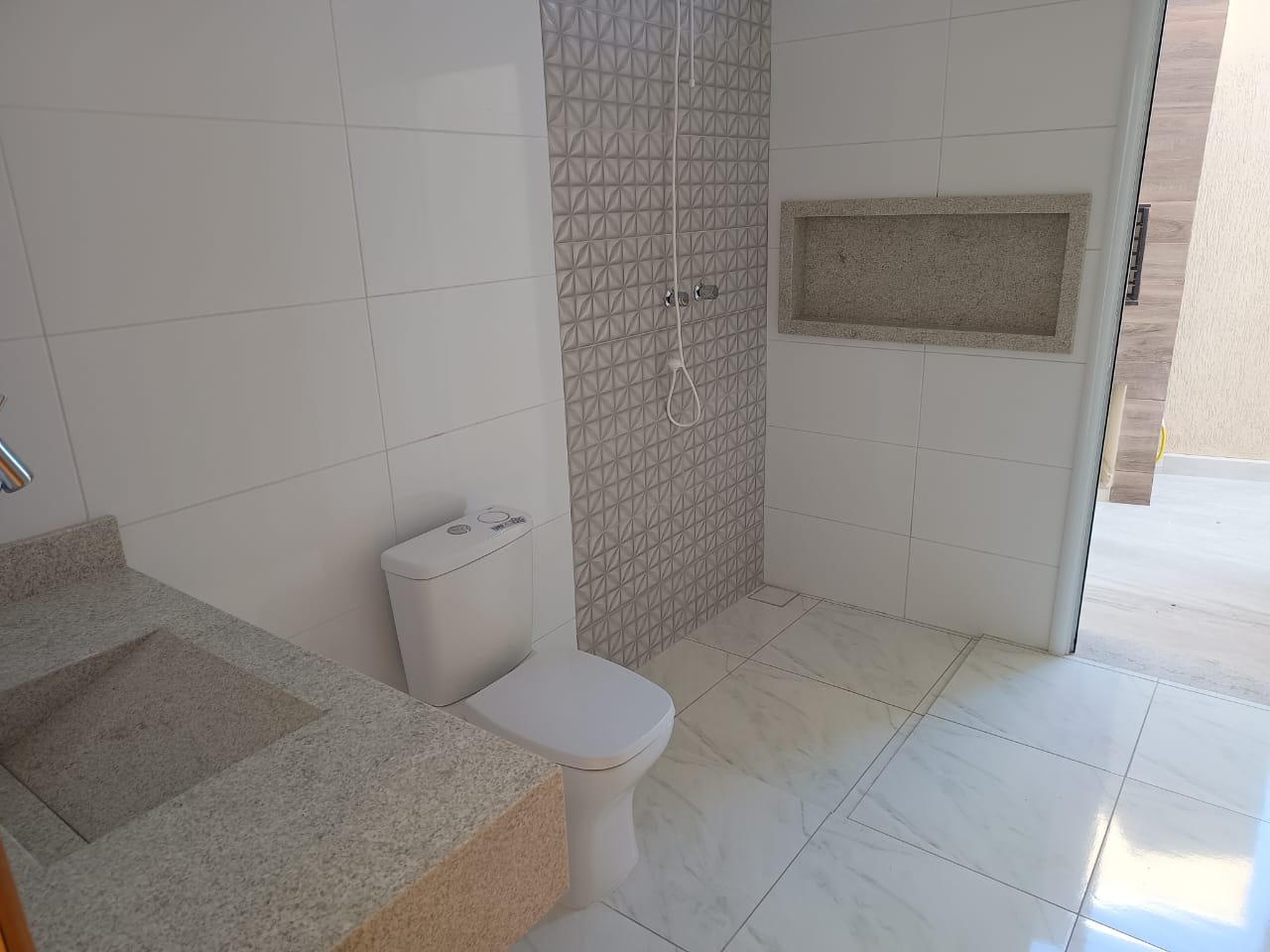 Imagem Casa de Condomínio com 3 Quartos à Venda, 158 m²em Condomínio Terras do Vale - Caçapava