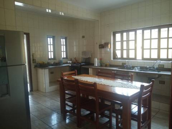 Imagem Sobrado com 4 Quartos à Venda, 262 m²em Vila Camilópolis - Santo André Imagem Sobrado com 4 Quartos à Venda, 262 m²em Vila Camilópolis - Santo André