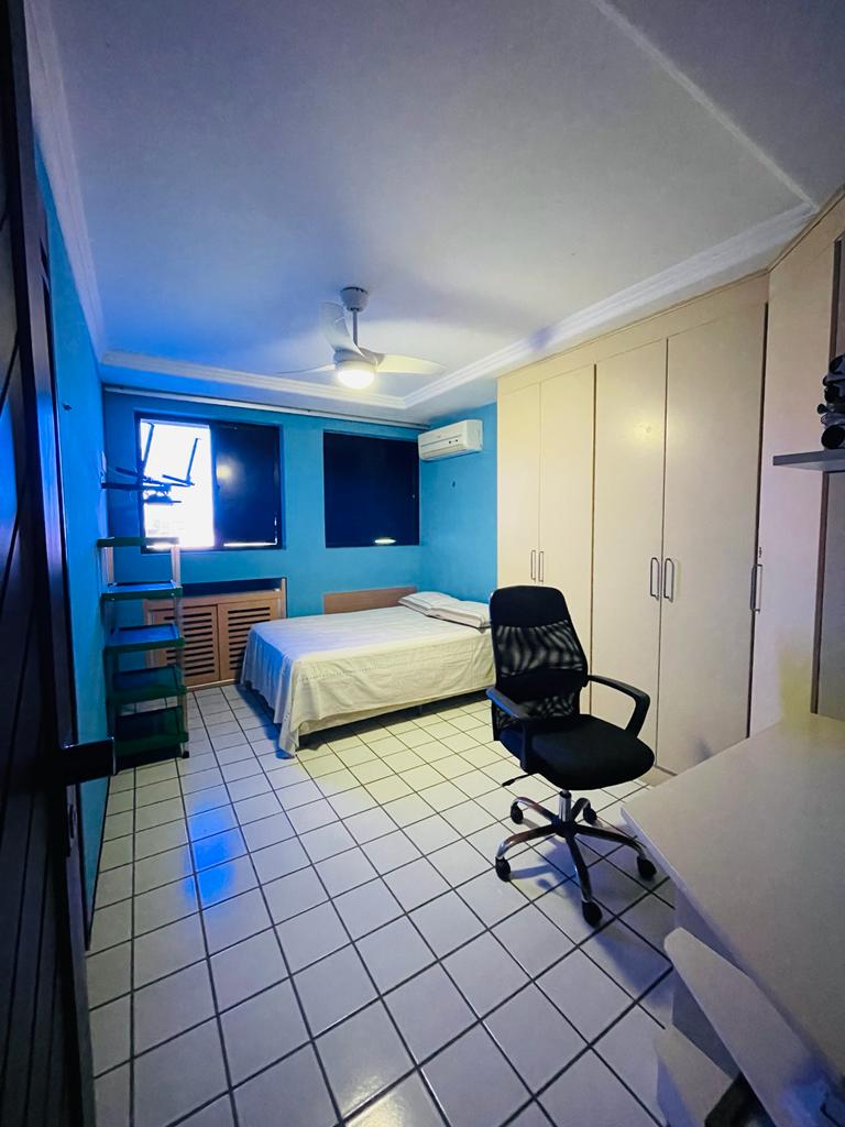 Imagem Apartamento com 4 Quartos à Venda, 221 m²em Candelária - Natal