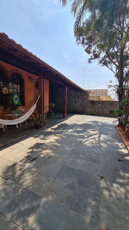 Imagem Casa com 4 Quartos à Venda, 335 m²em Colégio Batista - Belo Horizonte