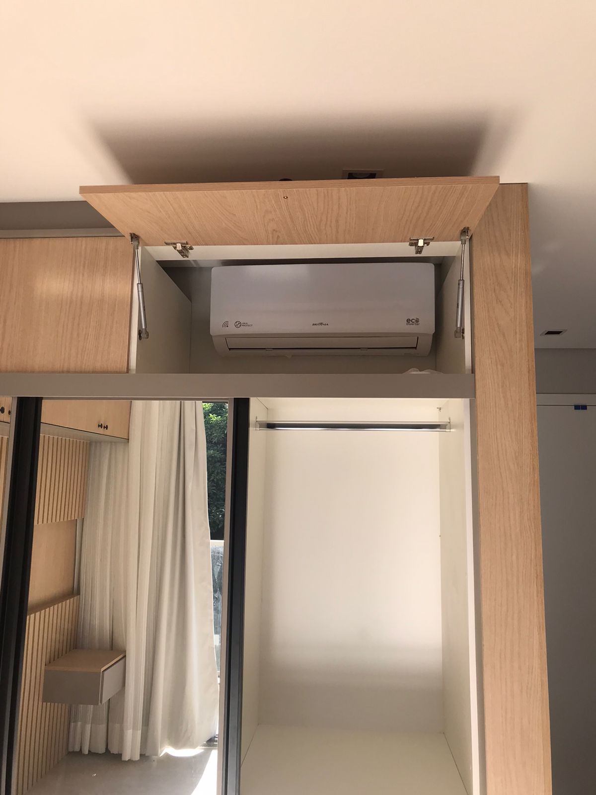 Imagem Studio com 1 Quarto para Alugar, 27 m²em Cerqueira César - São Paulo Imagem Studio com 1 Quarto para Alugar, 27 m²em Cerqueira César - São Paulo