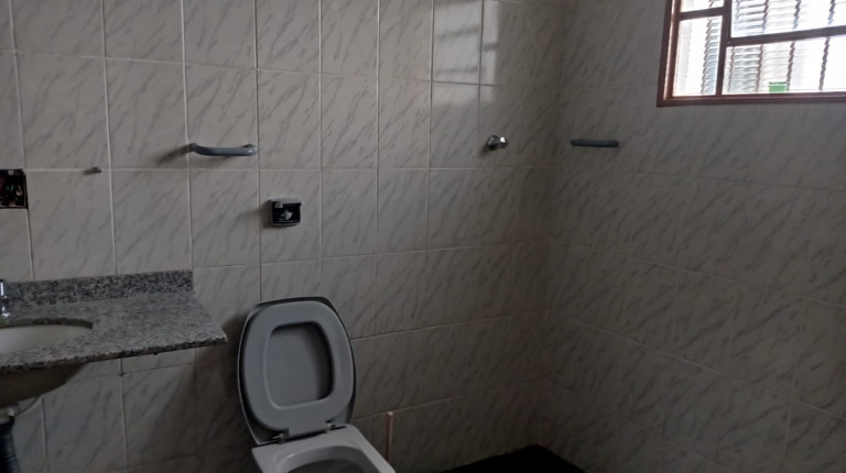 Imagem Casa com 4 Quartos à Venda ou Locação, 300 m²em Parque Residencial Califórnia - Campo Limpo Paulista