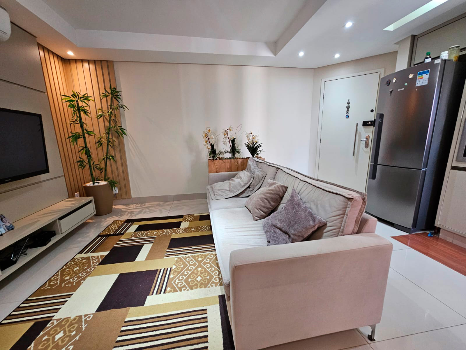 Imagem Apartamento com 2 Quartos à Venda, 94 m² em Jardim Prive das Caldas - Caldas Novas