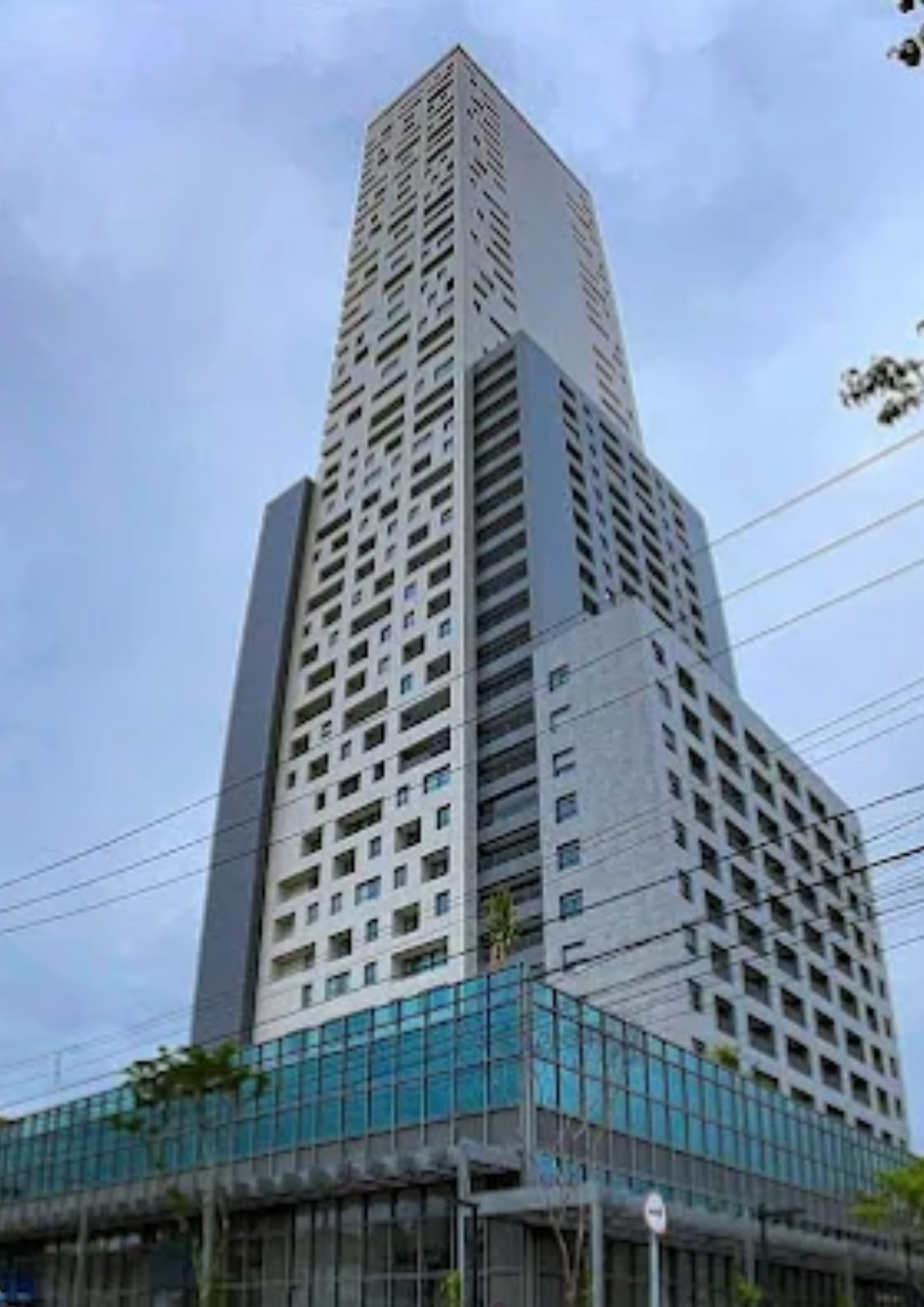 Condomínio Platina 220 - Cidade Mãe do Céu - São Paulo - SP
