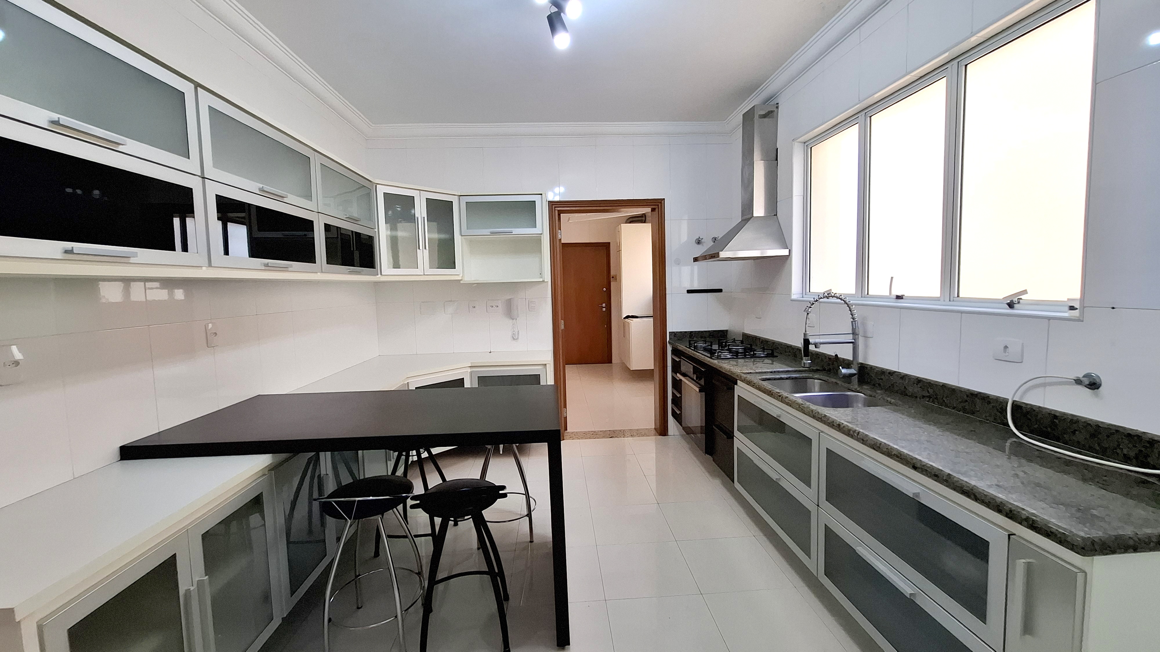 Imagem Apartamento com 3 Quartos à Venda, 130 m² em Gonzaga - Santos