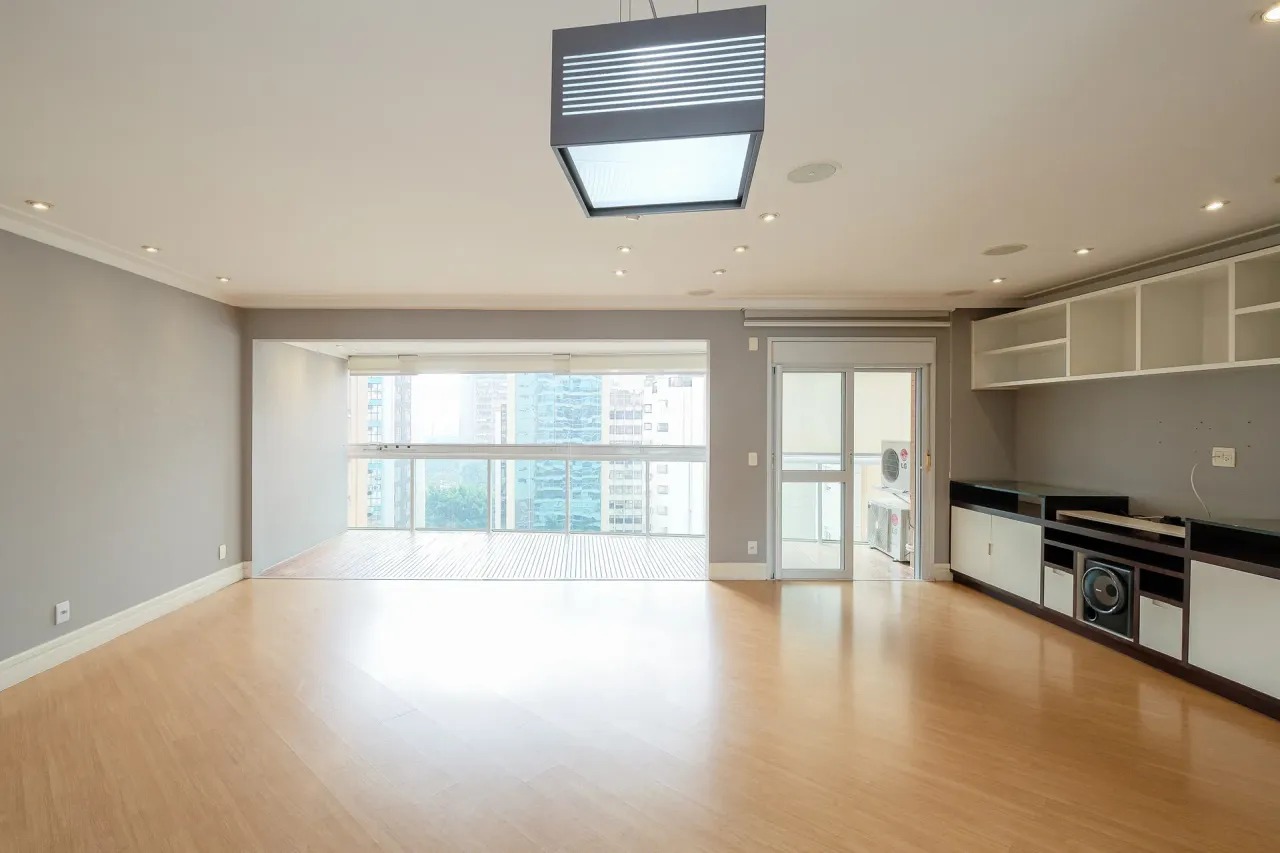 Imagem Apartamento com 3 Quartos à Venda, 125 m² em Vila Olímpia - São Paulo