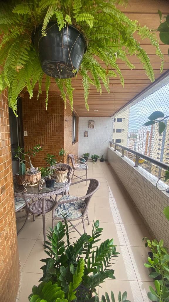 Imagem Apartamento com 4 Quartos à Venda, 140 m²em Pituba - Salvador