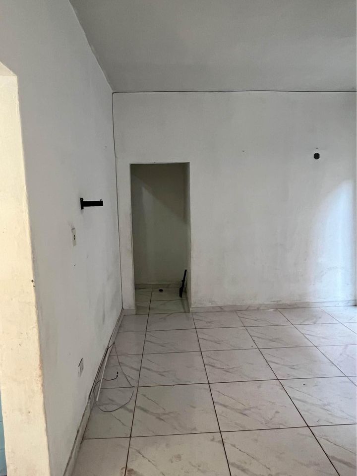 Imagem Casa com 1 Quarto para Alugar, 60 m²em Parque Císper - São Paulo