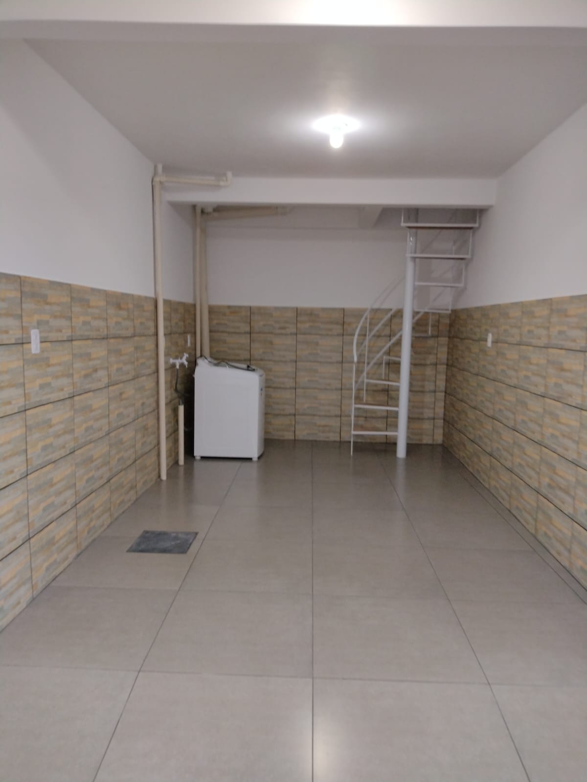 Imagem Apartamento com 3 Quartos à Venda, 49 m²em Monte Verde - Florianópolis Imagem Apartamento com 3 Quartos à Venda, 49 m²em Monte Verde - Florianópolis