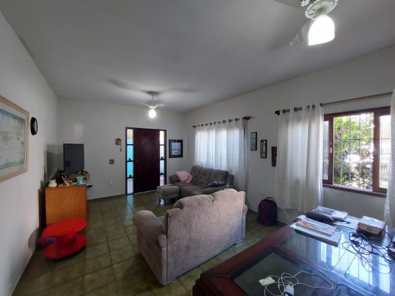 Imagem Casa com 3 Quartos à Venda, 177 m² em CENTRO - Itanhaém