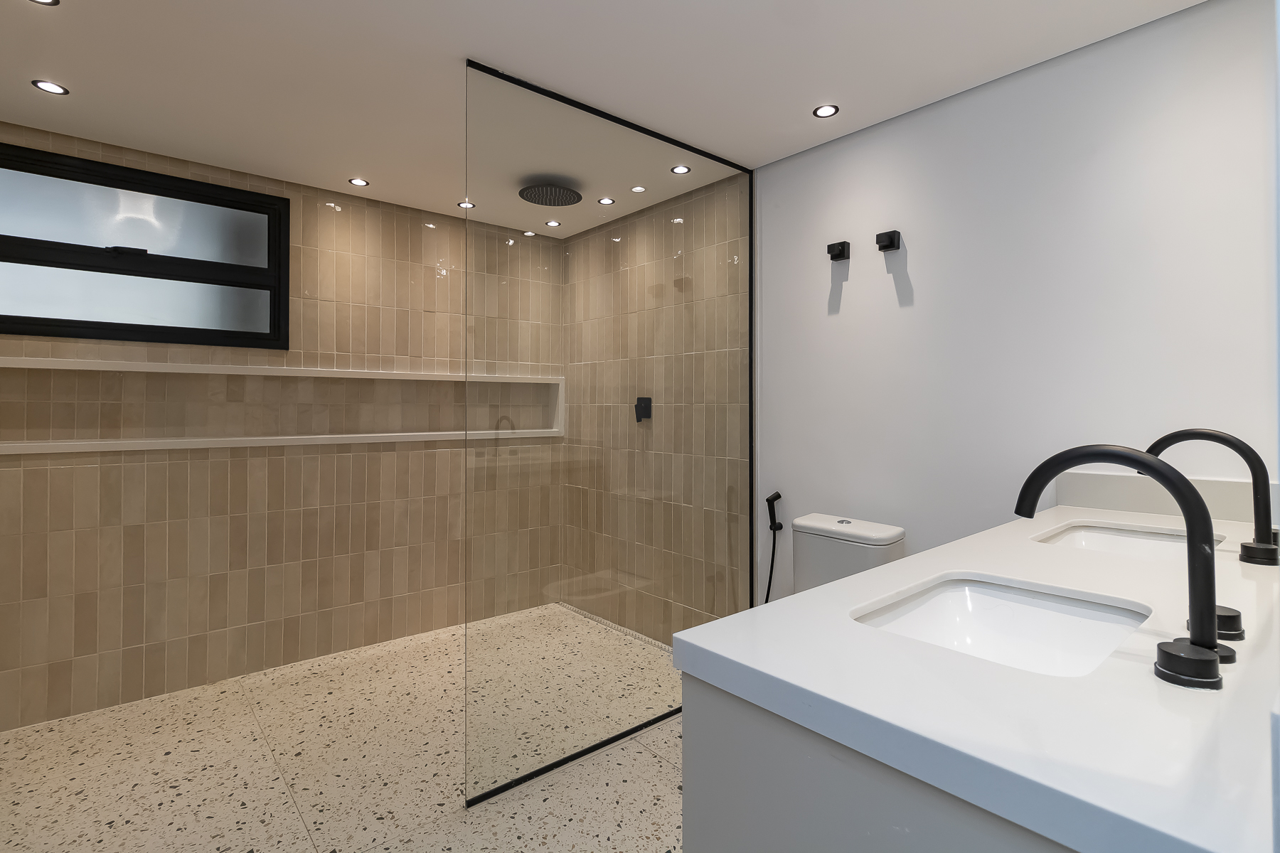 Imagem Apartamento com 3 Quartos à Venda, 220 m²em Cerqueira César - São Paulo