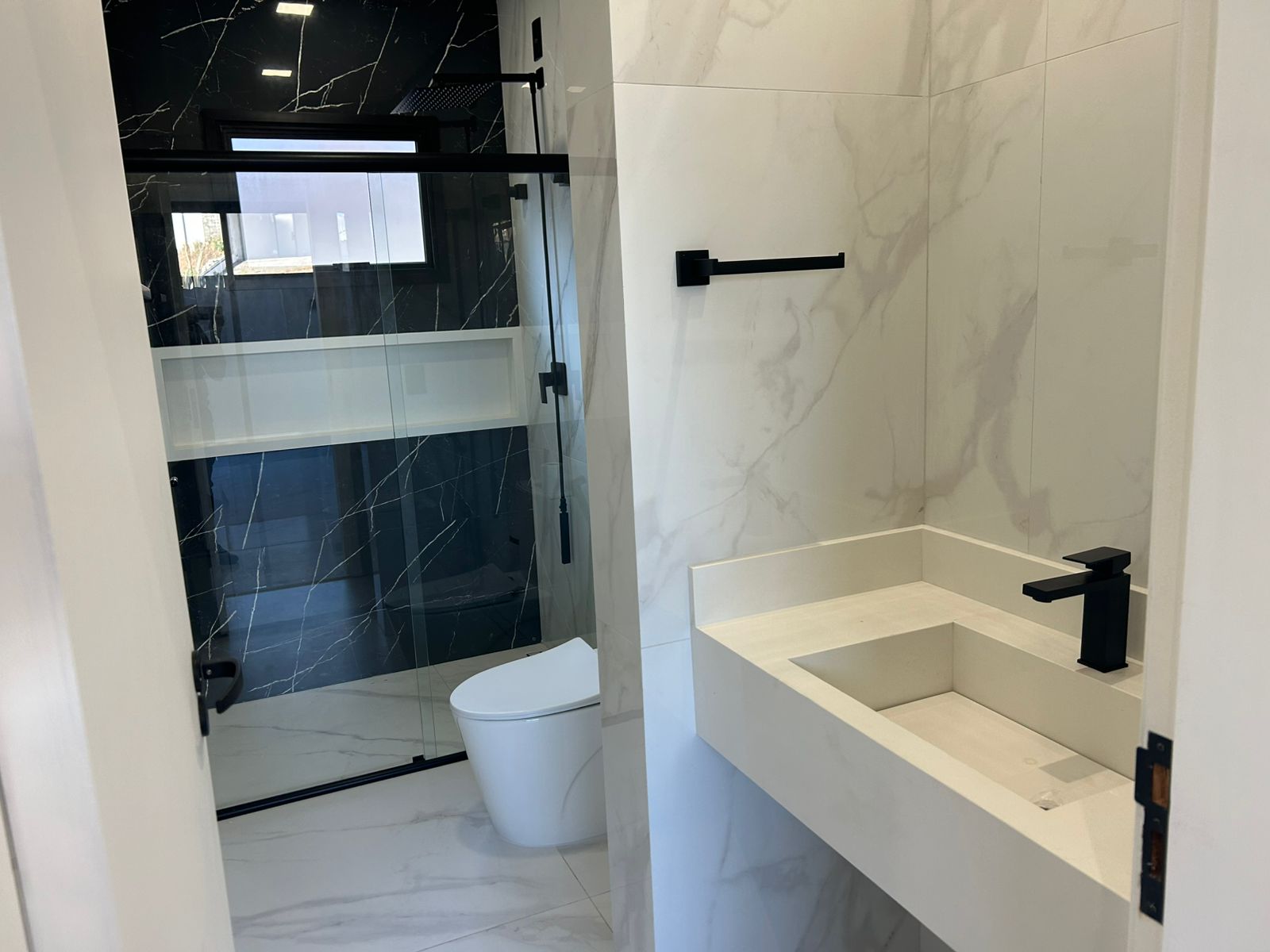 Imagem Casa de Condomínio com 3 Quartos à Venda, 212 m² em Jardim Celeste - Jundiaí