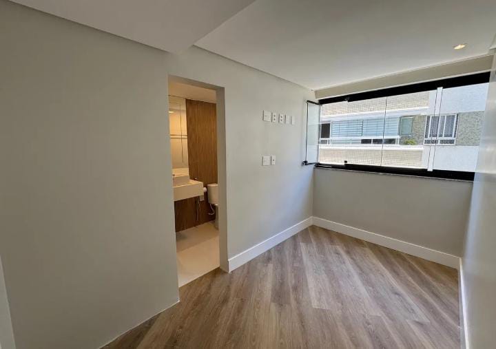 Imagem Apartamento com 2 Quartos à Venda, 68 m² em Alphaville I - Salvador