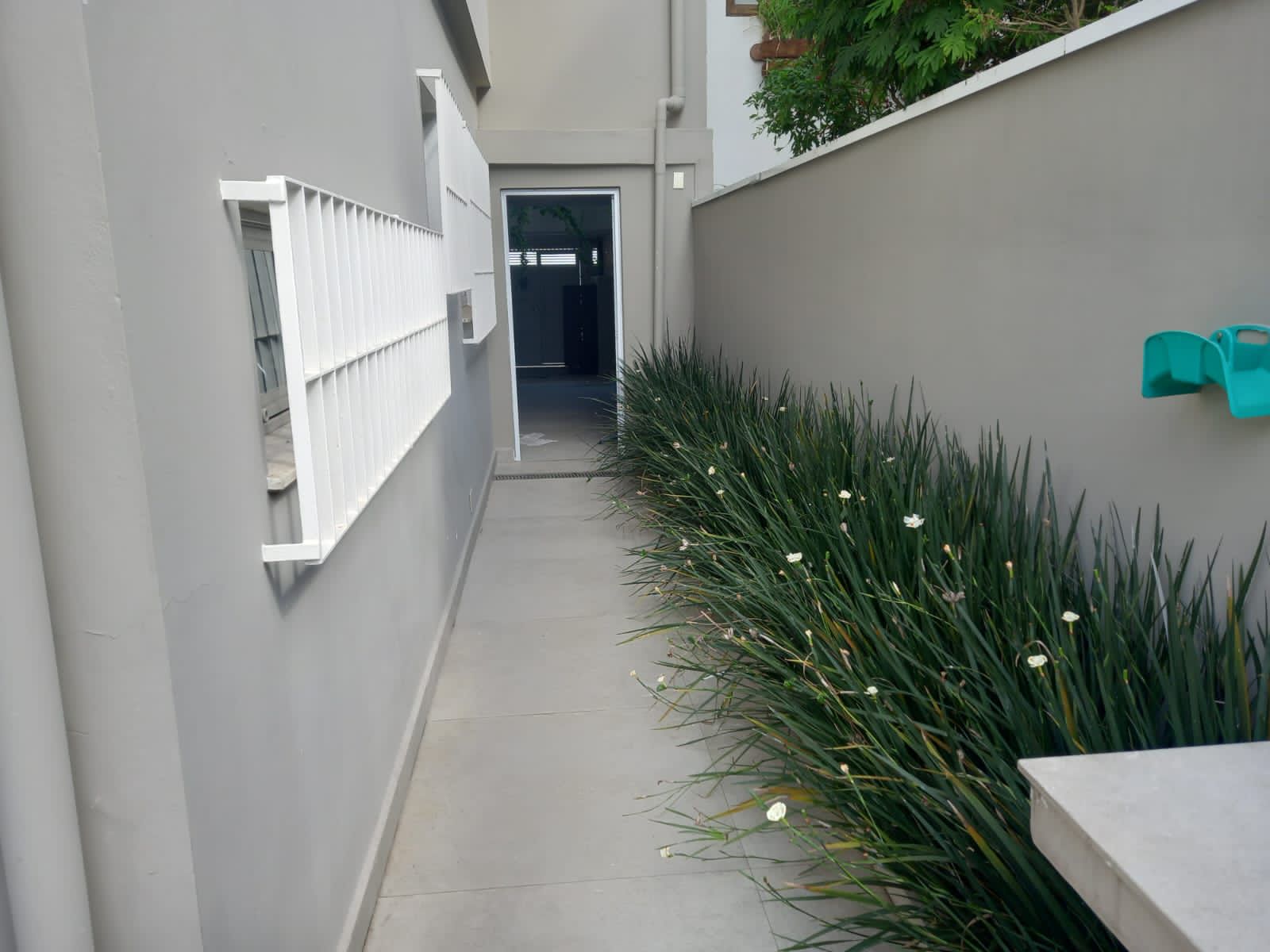 Imagem Sobrado com 3 Quartos à Venda, 181 m²em Jardim Prudência - São Paulo Imagem Sobrado com 3 Quartos à Venda, 181 m²em Jardim Prudência - São Paulo