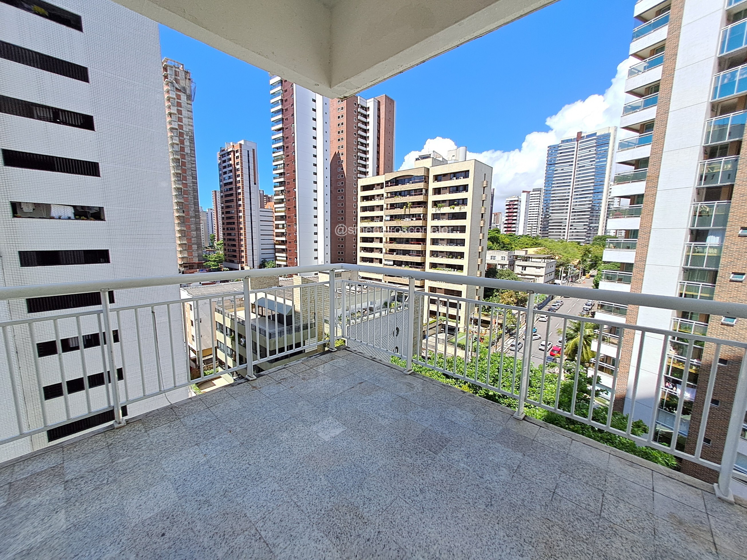 Imagem Loft com 2 Quartos à Venda, 80 m²em Meireles - Fortaleza Imagem Loft com 2 Quartos à Venda, 80 m²em Meireles - Fortaleza