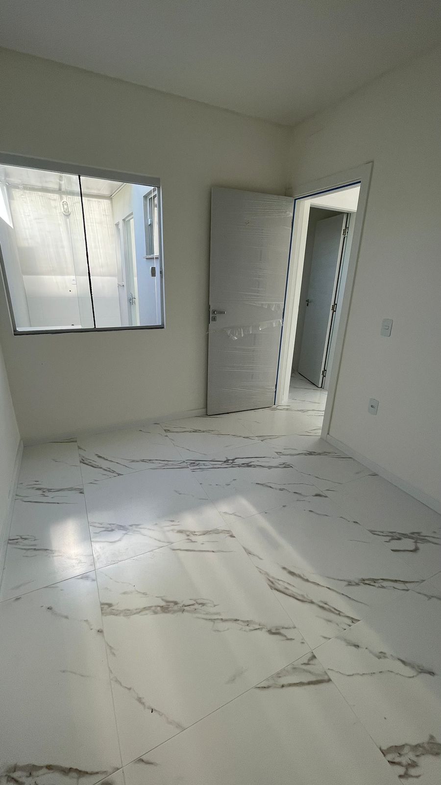 Imagem Casa com 2 Quartos à Venda, 55 m²em Centro - Navegantes