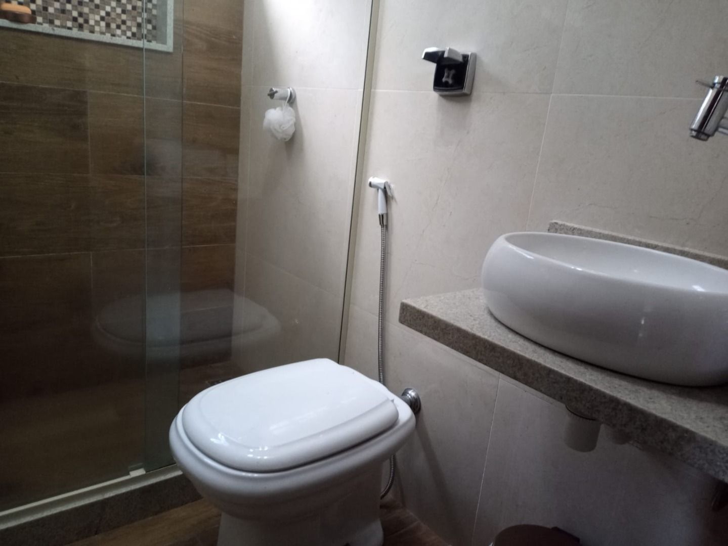 Imagem Casa com 3 Quartos à Venda, 360 m²em Piratininga - Niterói Imagem Casa com 3 Quartos à Venda, 360 m²em Piratininga - Niterói