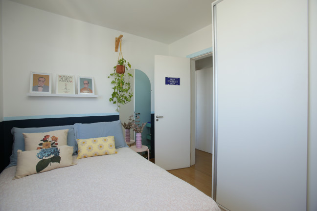 Imagem Apartamento com 2 Quartos à Venda,  em Cristo Redentor - Porto Alegre