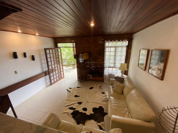 Imagem Casa de Condomínio com 4 Quartos à Venda, 334 m² em Alpes Suiços - Gravatá