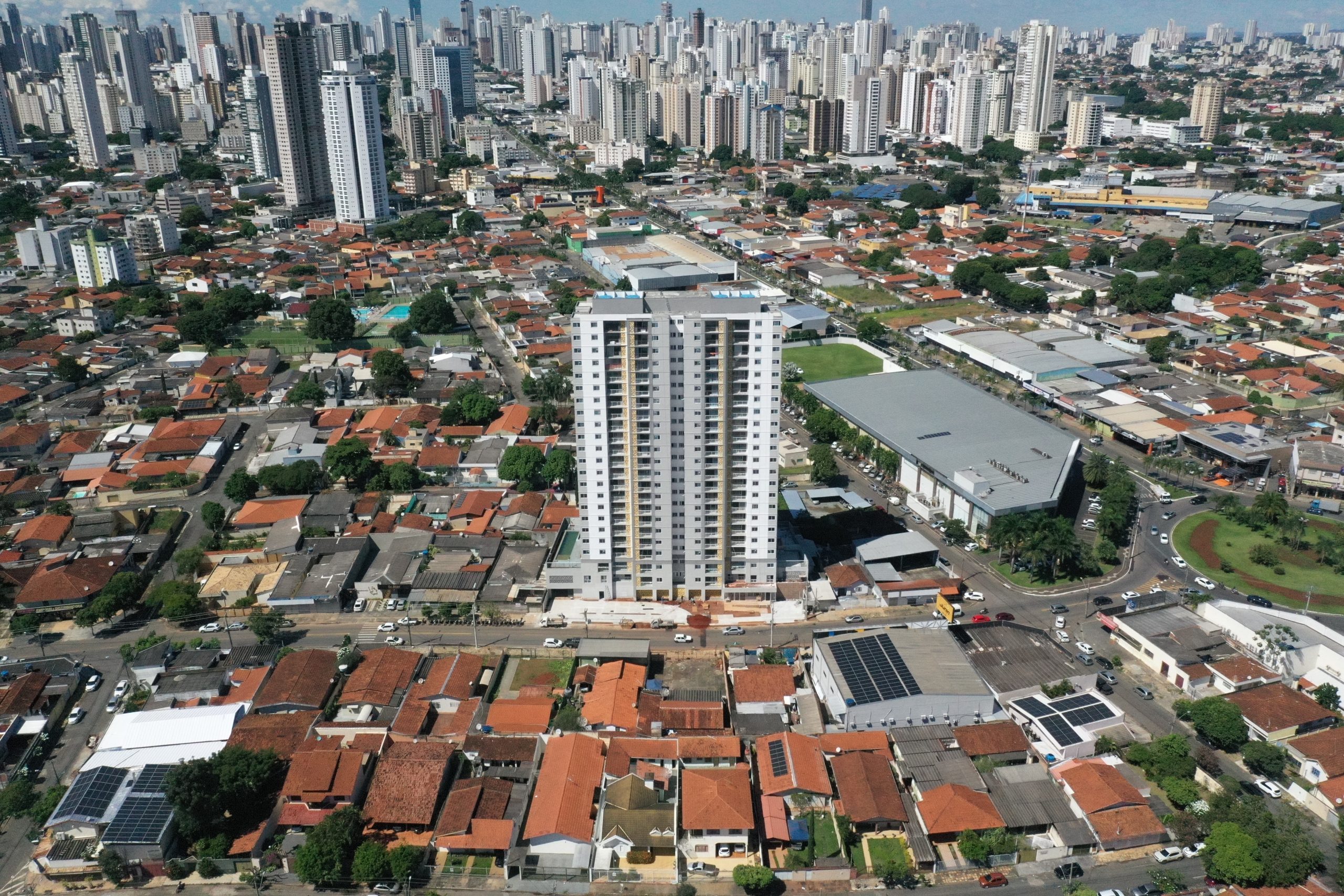 Imagem Apartamento com 2 Quartos à Venda, 60 m²em Setor Coimbra - Goiânia