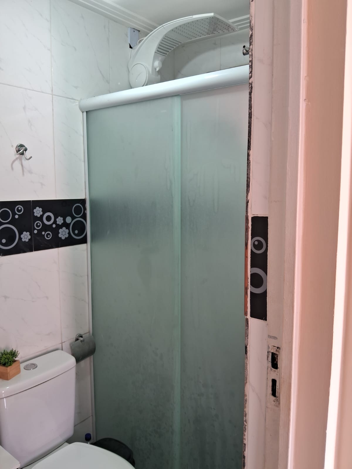 Imagem Apartamento com 2 Quartos à Venda, 42 m²em Recreio Ipitanga - Lauro de Freitas
