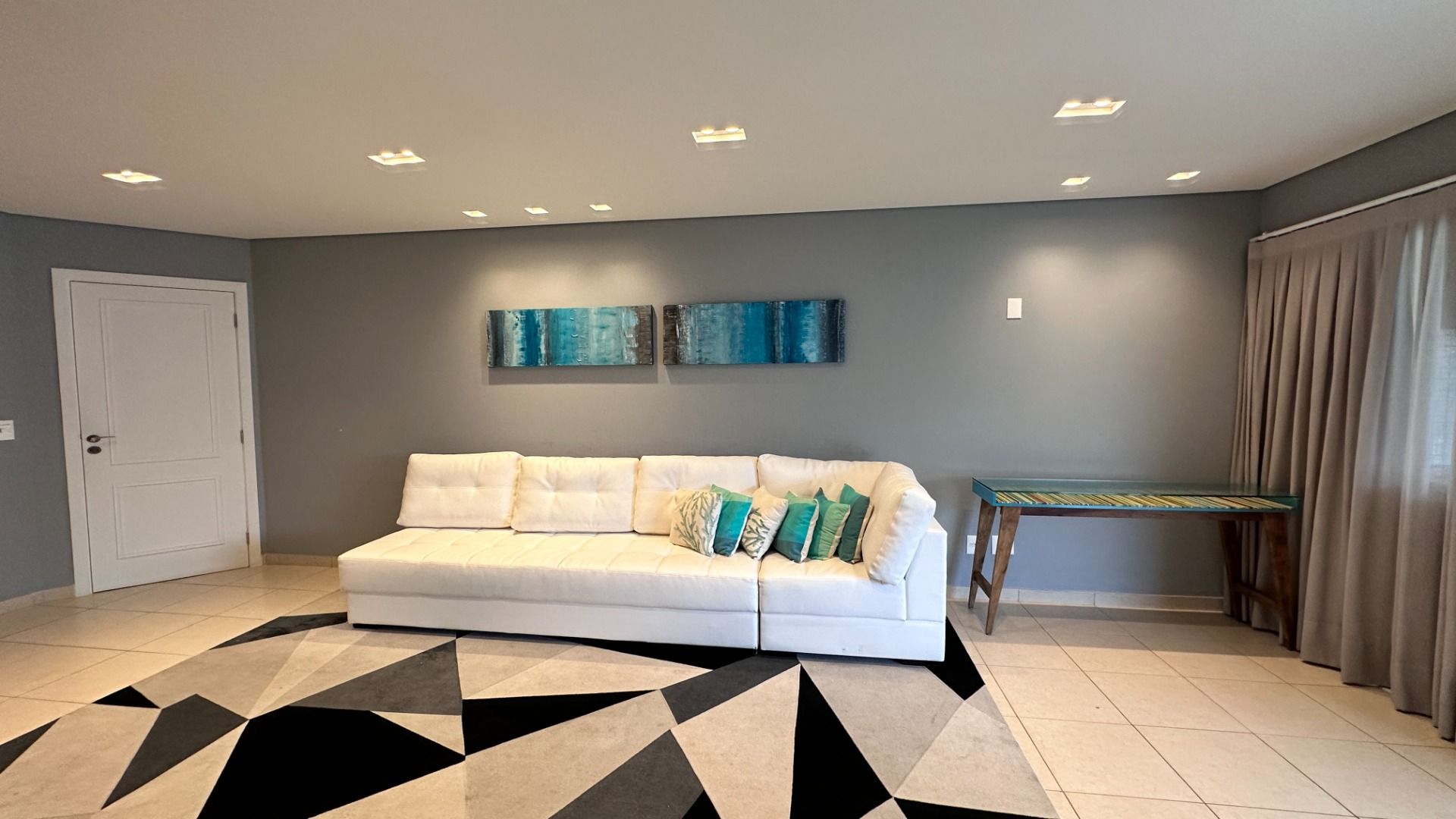 Imagem Apartamento com 4 Quartos à Venda, 186 m²em Riviera - Bertioga